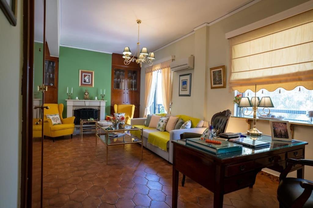 Angela Stylist House Apartman Pireusz Kültér fotó