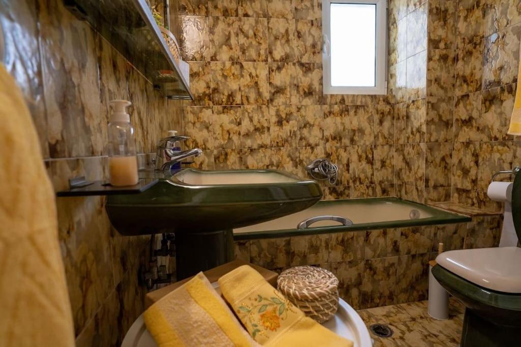 Angela Stylist House Apartman Pireusz Kültér fotó